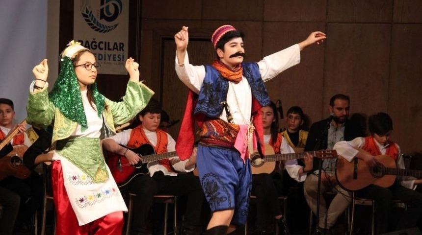 Unesco &Ouml;d&uuml;ll&uuml; Sanat&ccedil;ı Bilgi Evi&rsquo;nin Minik M&uuml;zisyenlerine Hayran Kaldı