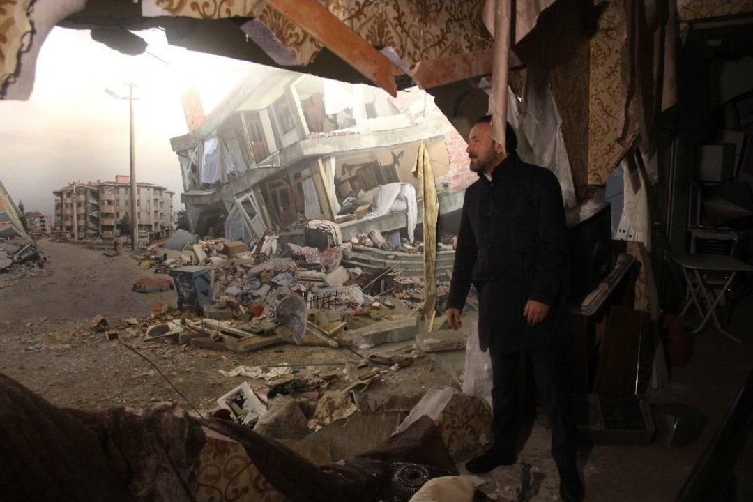 (&ouml;zel Haber) G&ouml;lc&uuml;k Depreminin Yıkımı Gelecek Nesillere Bu M&uuml;zede Aktarılacak