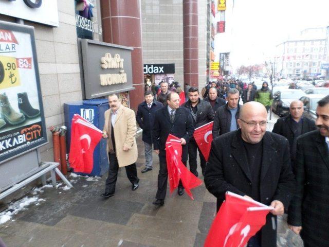 Mhp Erzurum İl Başkanlığı’ndan Bayrak Dağıtımı