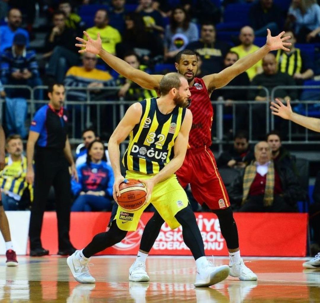 Tahincioğlu Basketbol S&uuml;per Ligi: Fenerbah&ccedil;e Doğuş: 80 - Galatasaray Odeabank: 60