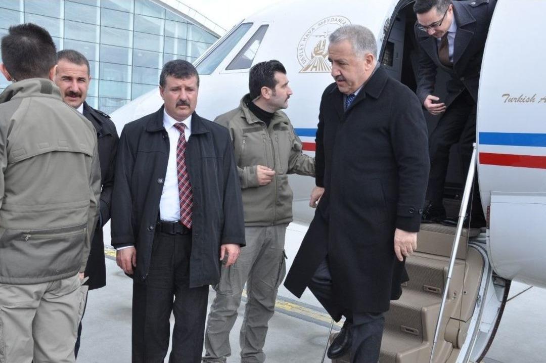 Kars&rsquo;ta Btk Demiryolu &Ccedil;alışma Toplantısı Yapıldı