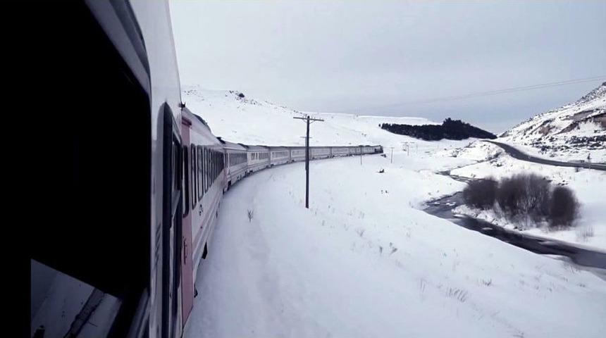 Bakanlık Fenomen Olan Doğu Ekspresinin Klibini Çekti