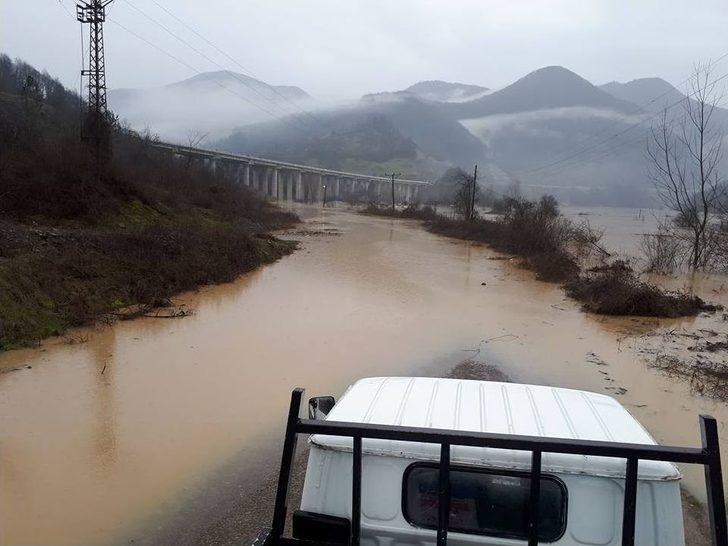 Bartın’da Baraj Tahliye Kapakları Açıldı G1