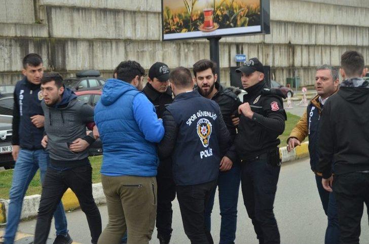 Şenol Güneş’e Trabzon’da Tepki: "trabzon’u Sattın" G5