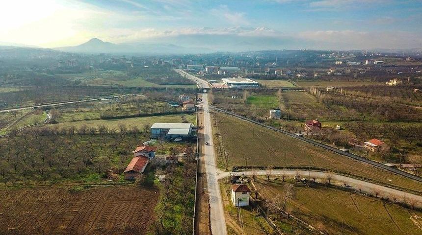 B&uuml;y&uuml;kşehir 6 Metrelik Yolu 22 Metre Genişliğine &Ccedil;ıkarıyor