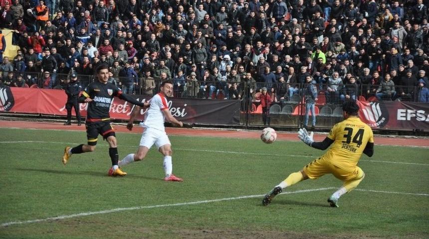 Tff 3. Lig 3. Utaş Uşakspor:4 Kızılcabölükspor:1