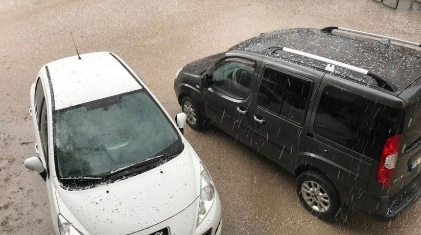 Bursa&rsquo;da Dolu Yağışı