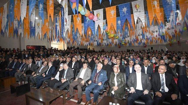 Ak Parti Çatak İlçe Başkanlığına Babur Seçildi
