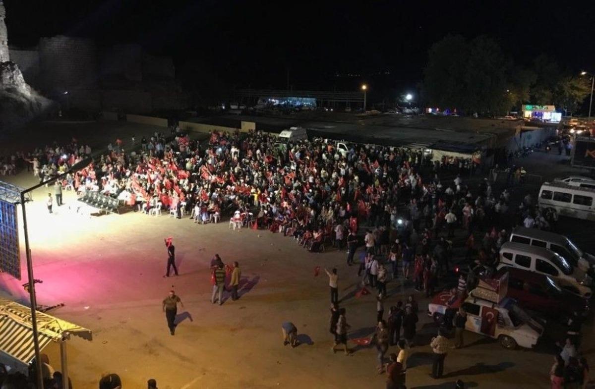 Isparta&rsquo;nın Eğirdir, Senirkent Ve Yenişarbademli İl&ccedil;elerinde 15 Temmuz Etkinlikleri