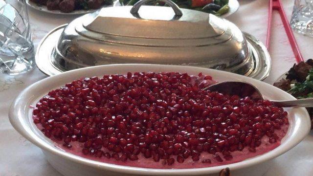 Narlı Pancarlı Salata