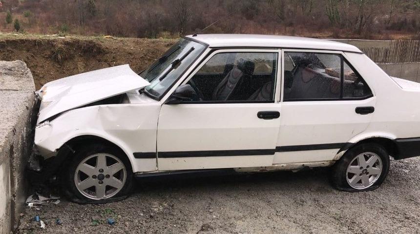 Zonguldak&rsquo;ta Trafik Kazası: 1 Ağır Yaralı