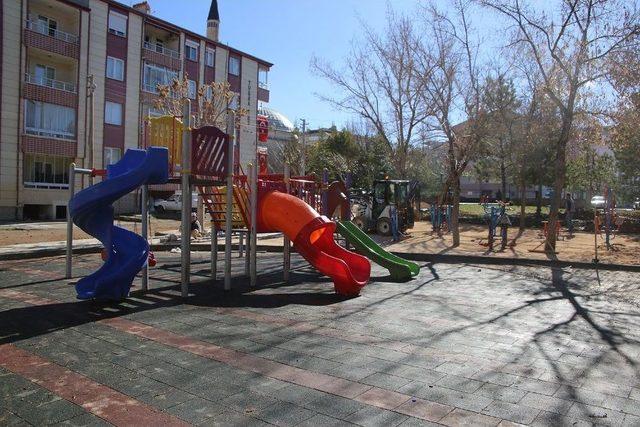 Karaman’da 4 Yıl İçinde 39 Park Yenilendi