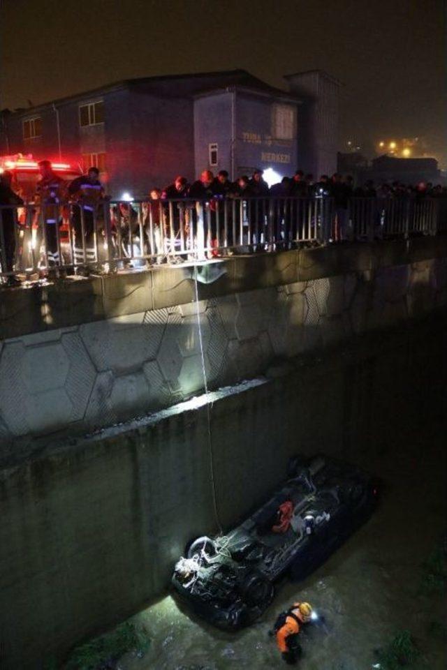 Zonguldak’ta Panelvan Dereye Uçtu: 1 Ölü