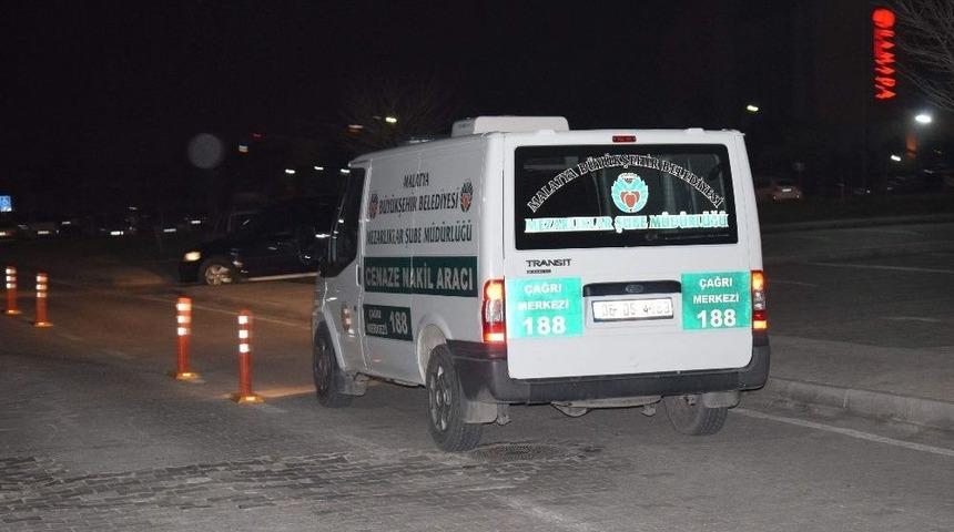 Malatya&rsquo;da Bı&ccedil;aklı Kavga