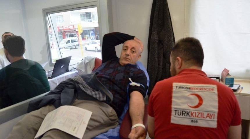 Didim&rsquo;de Kan Bağışı Kampanyası S&uuml;r&uuml;yor