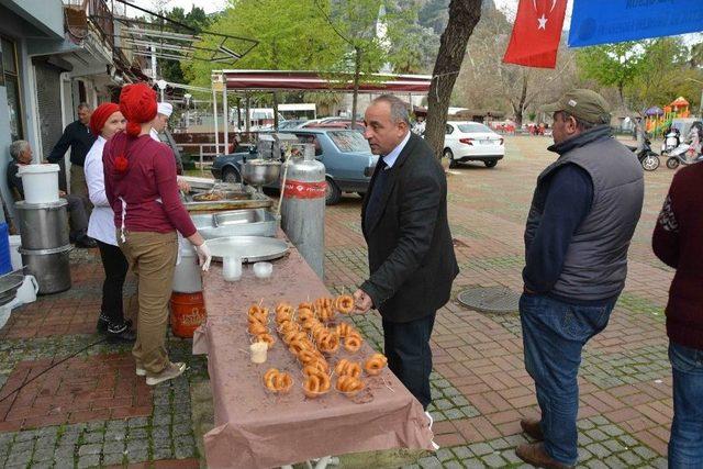 Muğla’da Afrin Şehitleri İçin Lokma Dağıtıldı