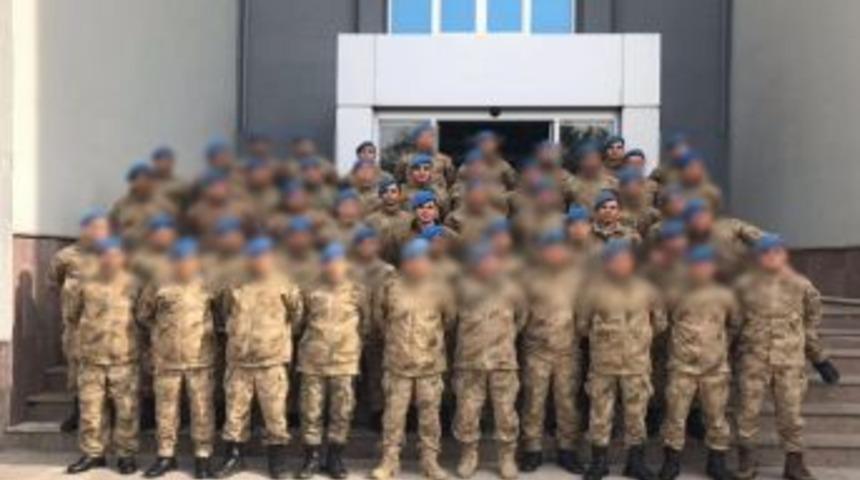 6 Kahraman Aynı Karede