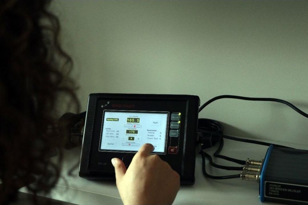 T&uuml;rk Firmasından Gemilere Otomatik Pilot