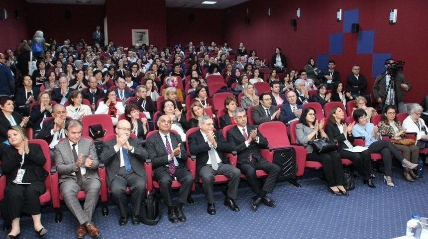 T&uuml;rkiye&rsquo;nin Pediatri Uzmanları Adana&rsquo;da Buluştu