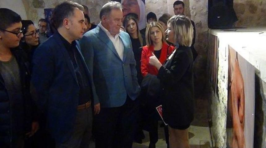 &ldquo;sonsuza &lsquo;deq&rsquo; Değerlerimiz&rdquo; Sergisi Asırlık D&ouml;vme Geleneğini G&uuml;n&uuml;m&uuml;ze Taşıyor