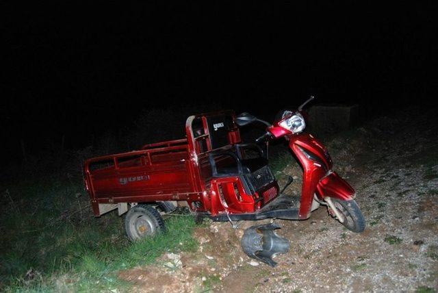 Çanakkale’de Trafik Kazası: 2 Yaralı