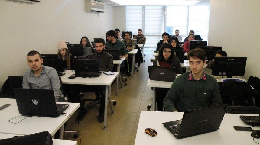 Mmo&rsquo;dan &Ouml;ğrencilere Tasarım Eğitimi