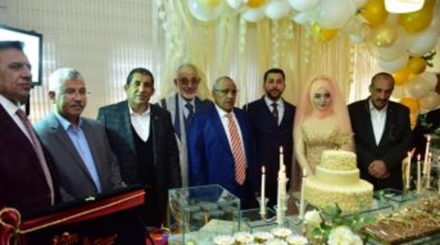 Atilla Ailesinin Mutlu G&uuml;n&uuml;