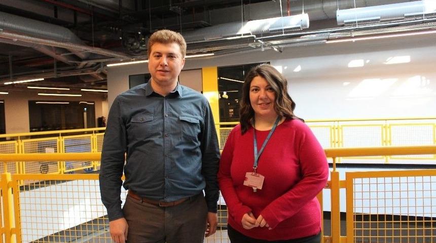 &Uuml;niversite &Ouml;ğrencileri Engelsiz Yaşam İ&ccedil;in İşaret Dili &Ouml;ğreniyor