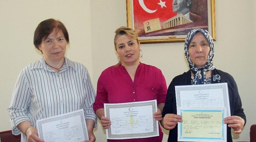 &Ccedil;ankaya&rsquo;da Okuma Yazma Seferberliği 14 Yıldır S&uuml;r&uuml;yor