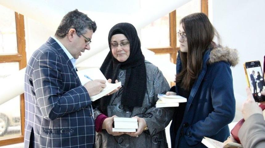 Eğitimci-yazar Alişan Kapaklıkaya Osmanelili Kadınlarla Buluştu