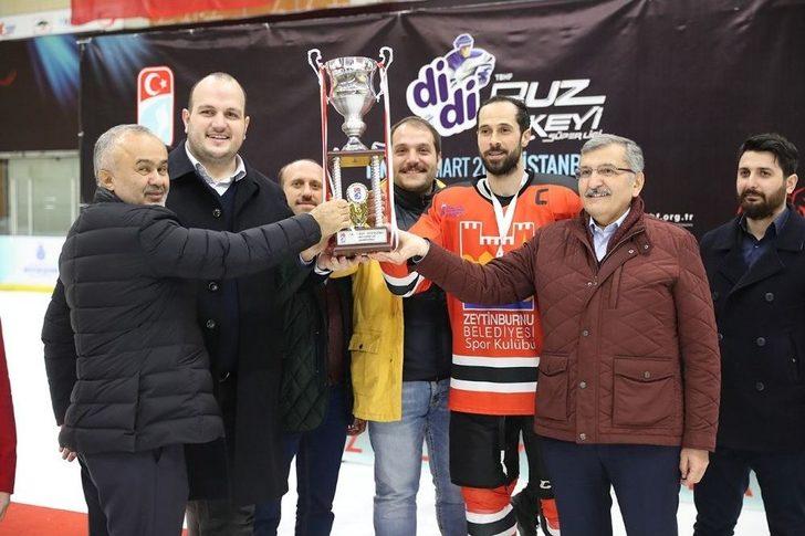 Buz Adamlar 4 Sene Üst Üste Şampiyon Oldu G2