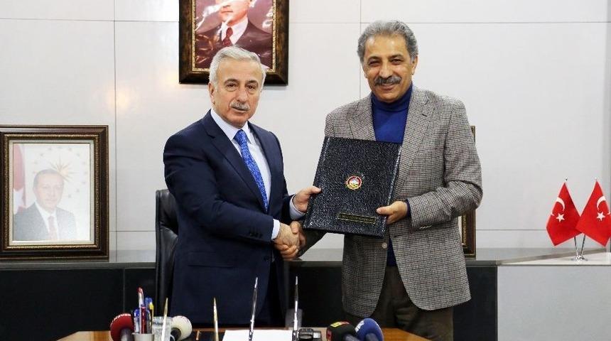 Kayserispor &Ccedil;ekirdekten Futbolcu Yetiştirecek