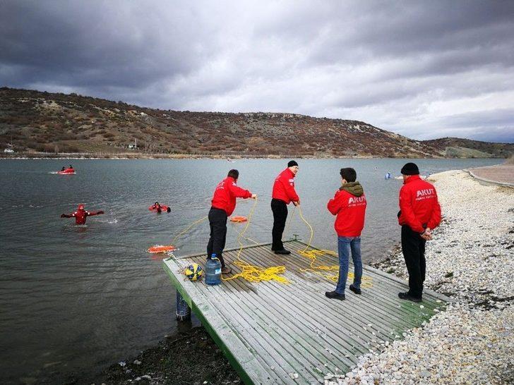 Akut’tan Boğulmalara Karşı Müdahale Çalışması G5
