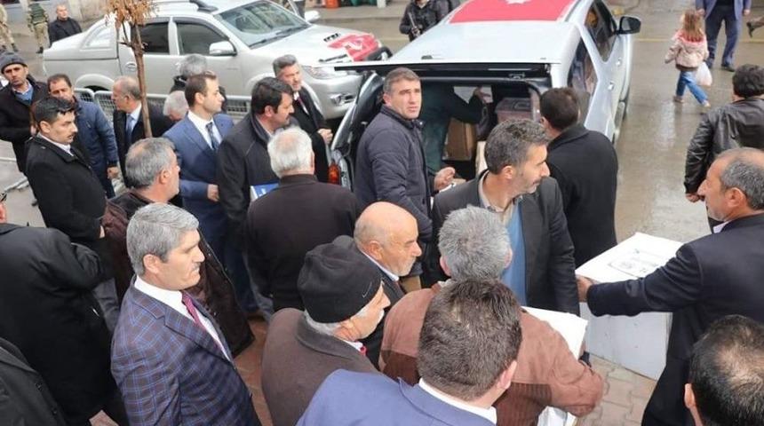 Tutaklı Anneler Afrin&rsquo;de G&ouml;revli Mehmet&ccedil;iğe Kete Pişirdi