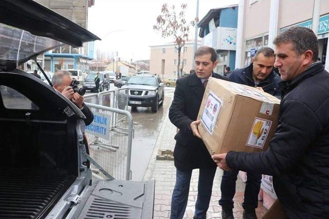 Tutaklı Anneler Afrin’de Görevli Mehmetçiğe Kete Pişirdi