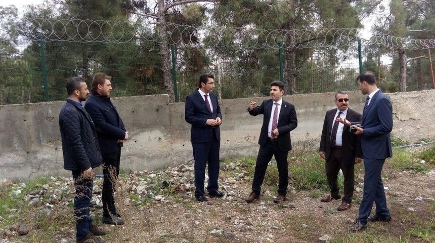 Rekt&ouml;r Karacoşkun Karataş Kamp&uuml;s&uuml;&rsquo;nde İncelemelerde Bulundu