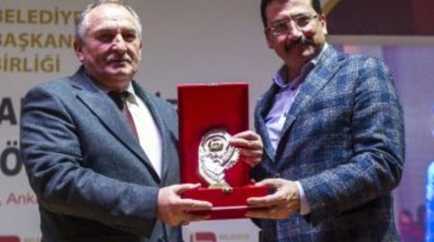 Başkan Yılmaz, Karadere Suları Projesi İle &Ouml;d&uuml;l Aldı