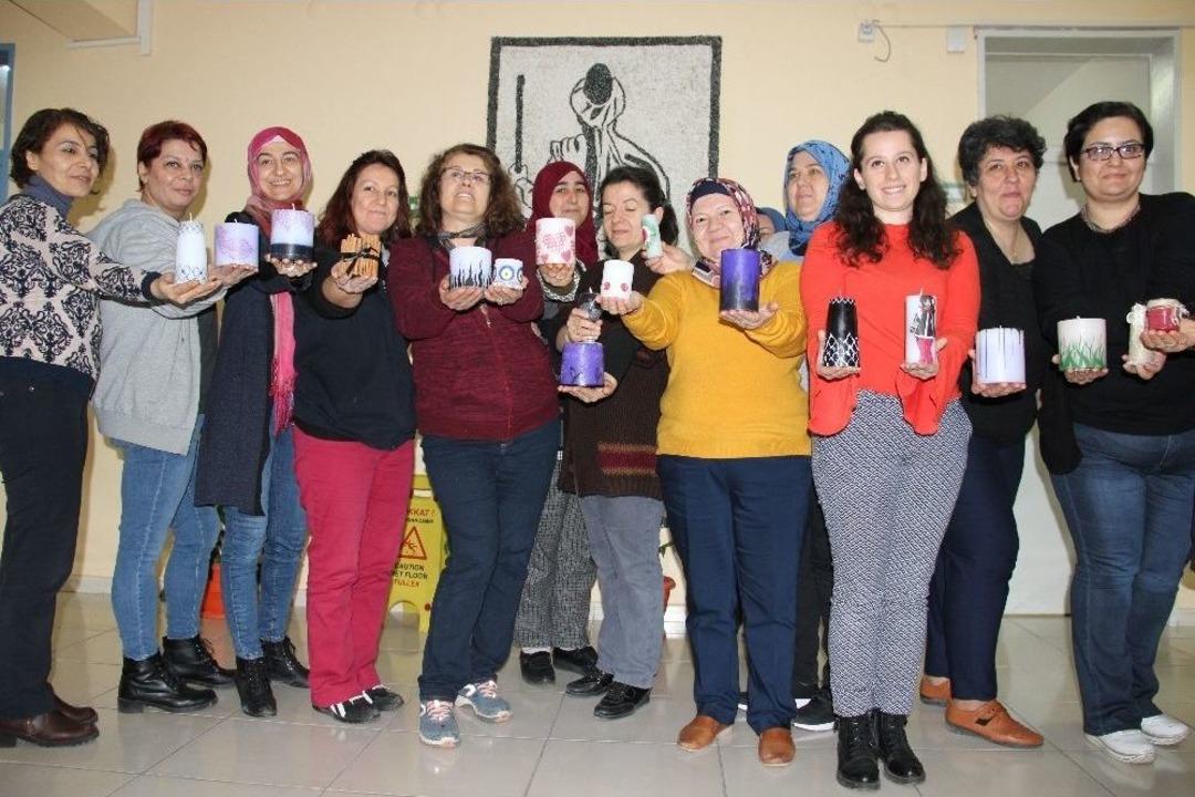 Mesir Artık Kokusuyla Mumda