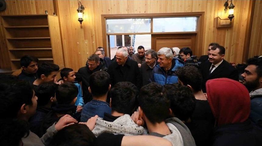 Erol Kaya: &ldquo;kılavuz Gen&ccedil;lik Medeniyetimize &Ccedil;ok &Ouml;nemli Katkı Sunuyor&rdquo;