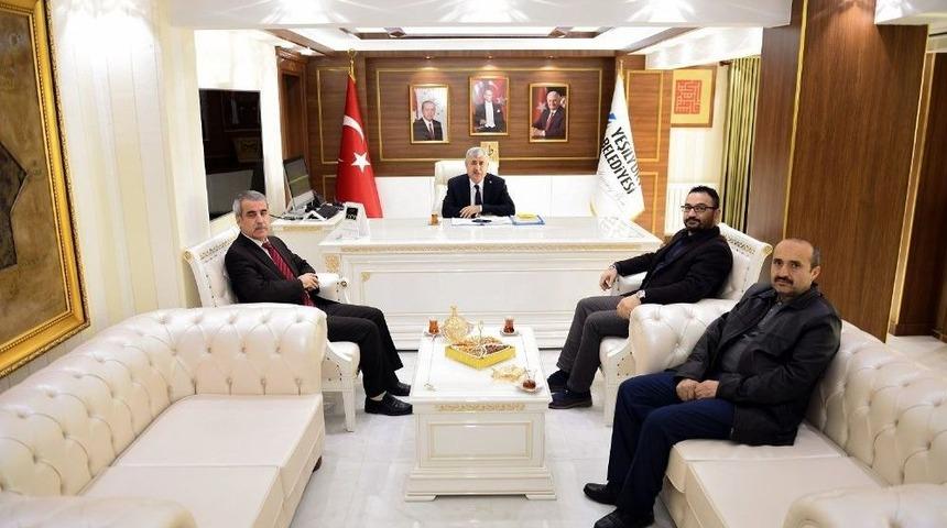 Malatya El Ele Platformu’na Övgü