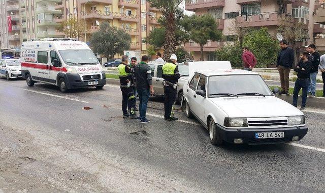 El Freni Çekilmeyen Araç Trafiğe Daldı