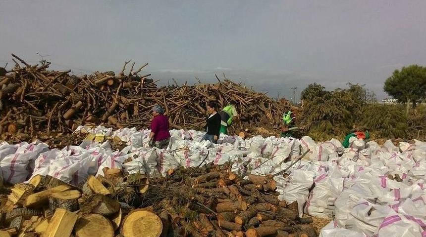 İhtiya&ccedil; Sahipleri Bu Kış Da Isındı