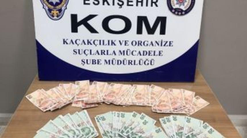 Sahte 3 Bin 320 Lira İle Yakalandı