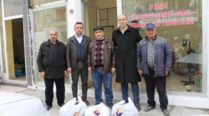 İhtiyaç Sahibi Çocuklara Kışlık Kıyafet Yardımı