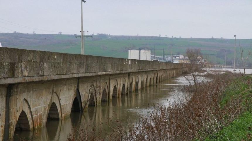 Uzunk&ouml;pr&uuml;&rsquo;de Zarar G&ouml;ren Ekili Arazi Bulunmuyor