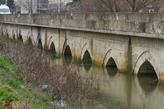 Uzunköprü’de Zarar Gören Ekili Arazi Bulunmuyor