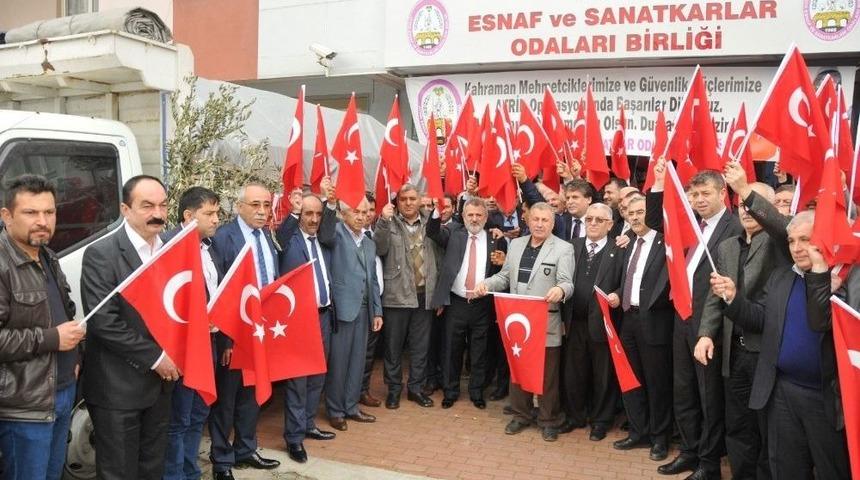 Aydın Esnafından Kahramanlara Termal Kıyafet