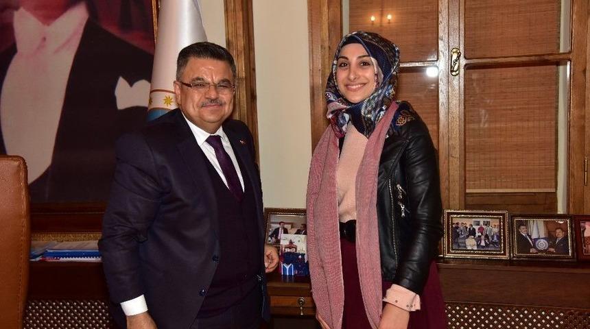 Bağışladığı K&ouml;k H&uuml;cre Sayesinde 3 Yaşındaki &Ccedil;ocuğa Umut Oldu