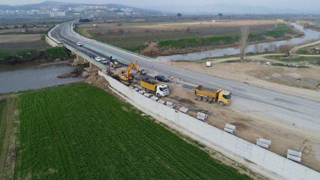 Muradiye’nin Altyapısı Tamamlanmak Üzere