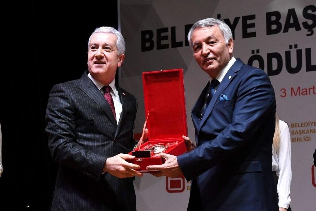 Sosyal Medya &rsquo;g&uuml;naydın&rsquo; Dedi